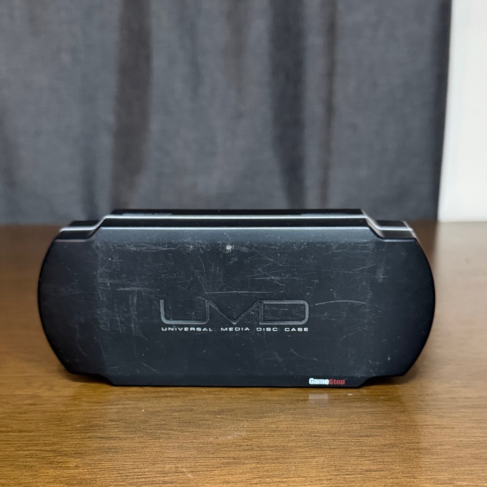 PSP UMD Game Disc Carrier with Games/Movies included - Picture 8 of 10
